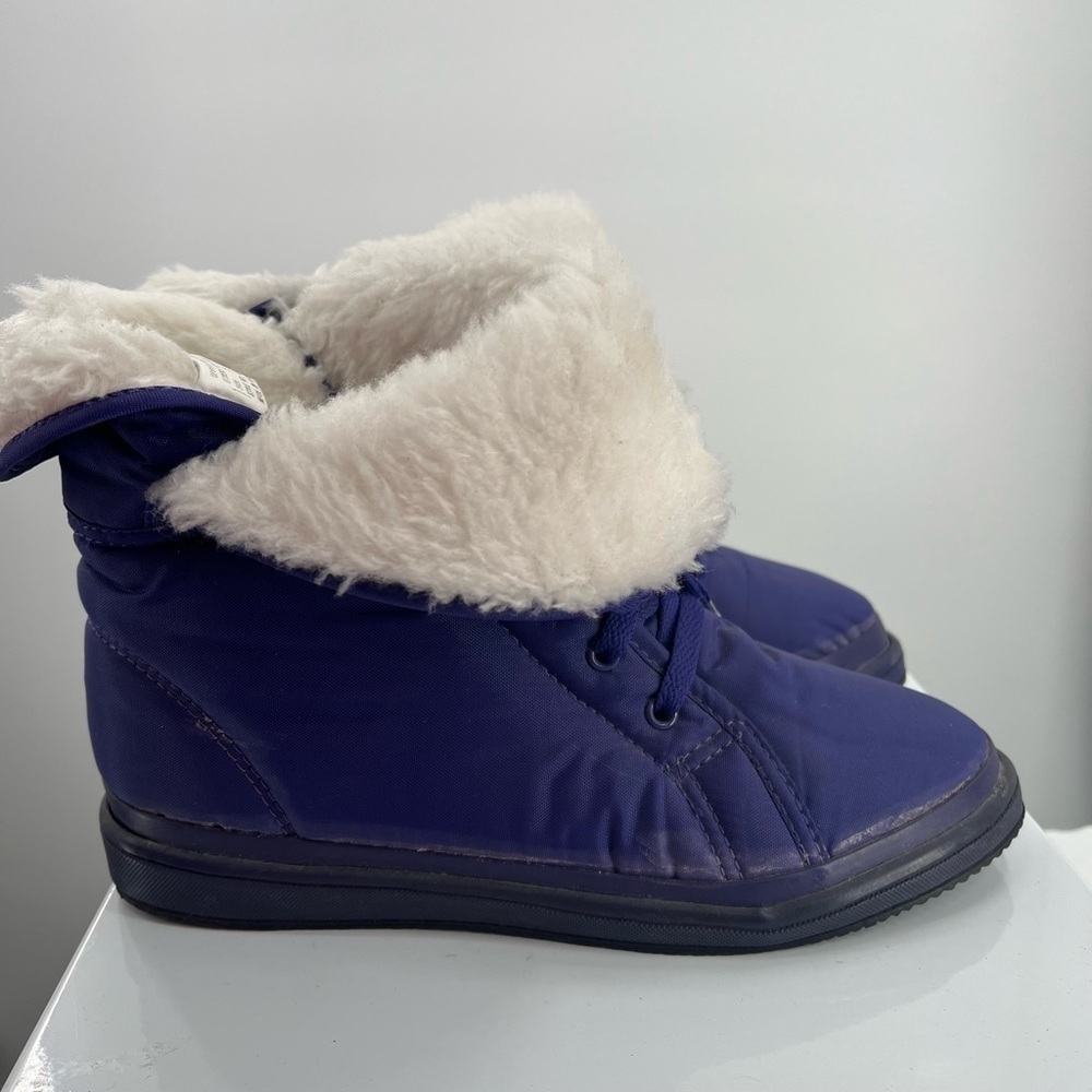 Khombu Vintage Boots Ladies Size 8